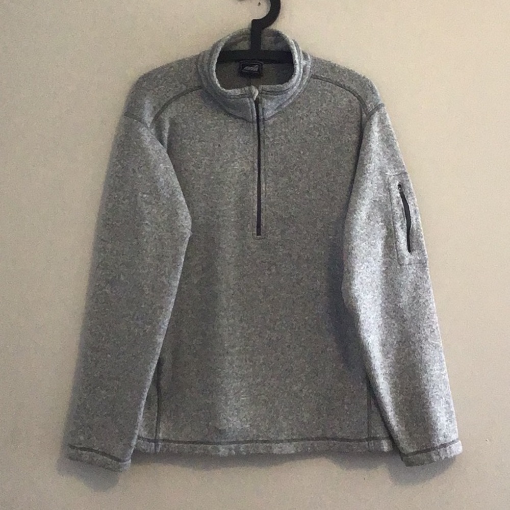Men’s Heathered Grey XL (more like L) Avia  1/4 Zip Pullover
